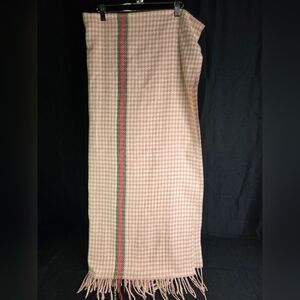 Pink & White Houndstooth Scarf